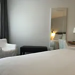 La Maison Champs Elysees 5* Paris