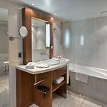 La Maison Champs Elysees 5* Paris
