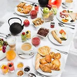 La Maison Champs Elysees 5*