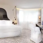 La Maison Champs Elysees 5* Paris