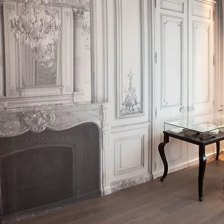 La Maison Champs Elysées 5* Paris