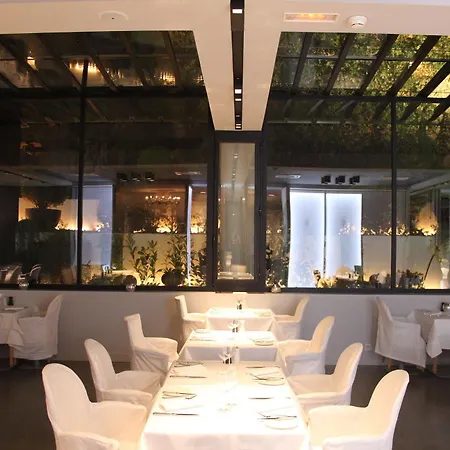 La Maison Champs Elysees Hotell Paris