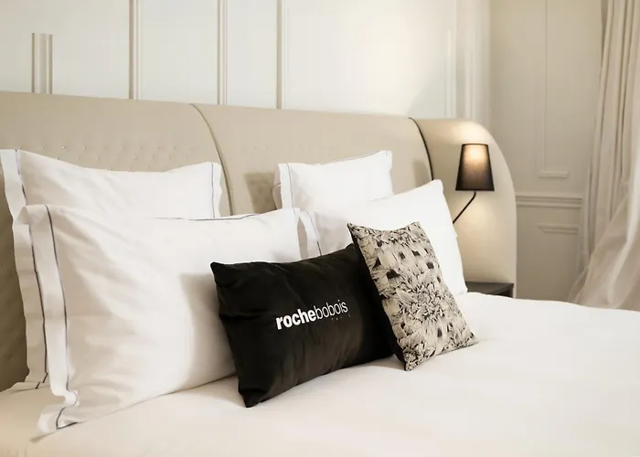 Hotel La Maison Champs Elysées Paris