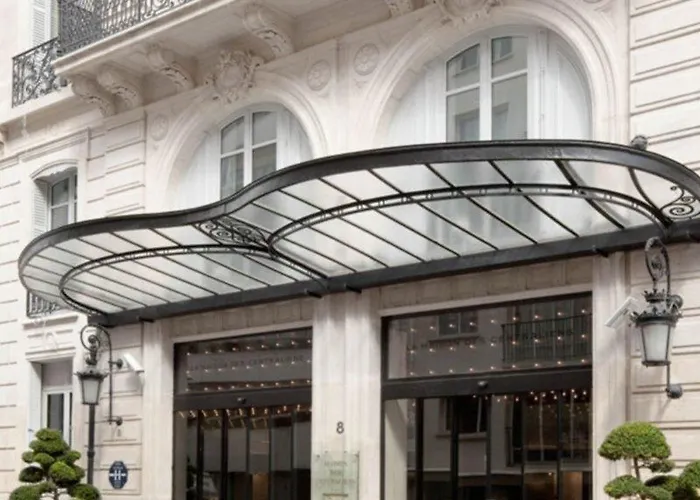 La Maison Champs Elysées Paris