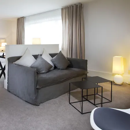 La Maison Champs Elysees Отель 5*