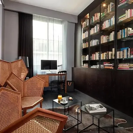 La Maison Champs Elysées Hotel París