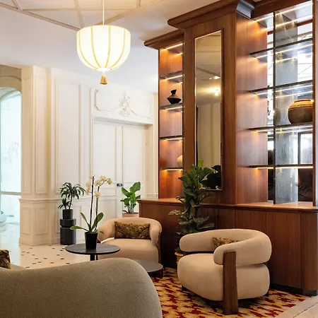 La Maison Champs Elysees 5* Paris