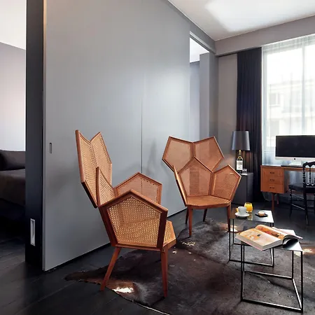 La Maison Champs Elysees 5* Paris
