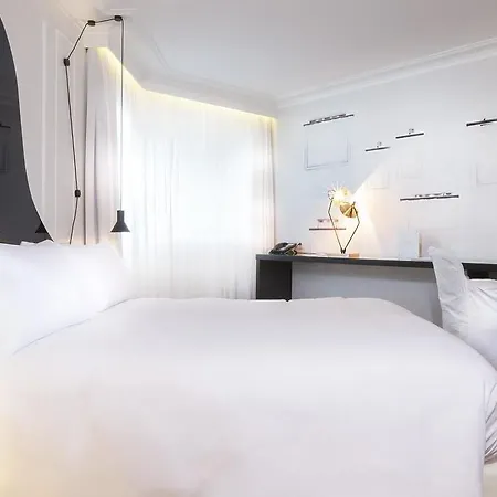La Maison Champs Elysées 5* Paris