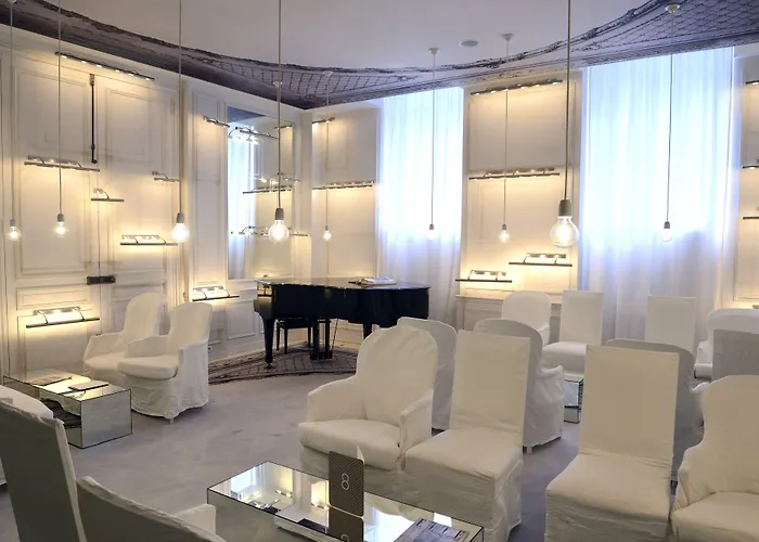 La Maison Champs Elysées Hotel