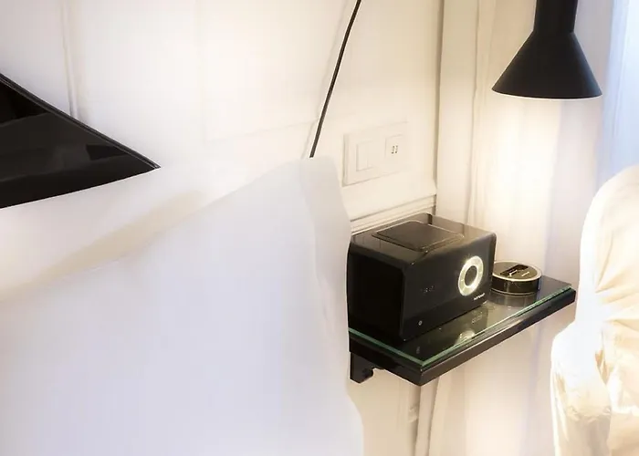 La Maison Champs Elysées Hotel