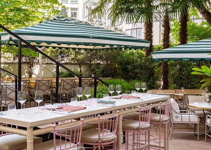 La Maison Champs Elysées 5* Paris