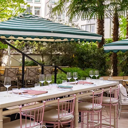 La Maison Champs Elysees 5* Paříž