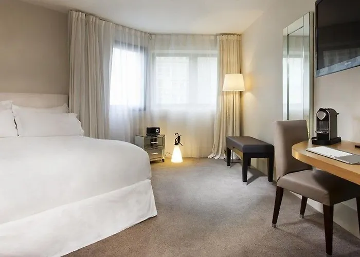 La Maison Champs Elysees Hotel Paris