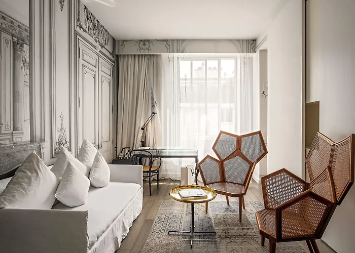 La Maison Champs Elysees Paris