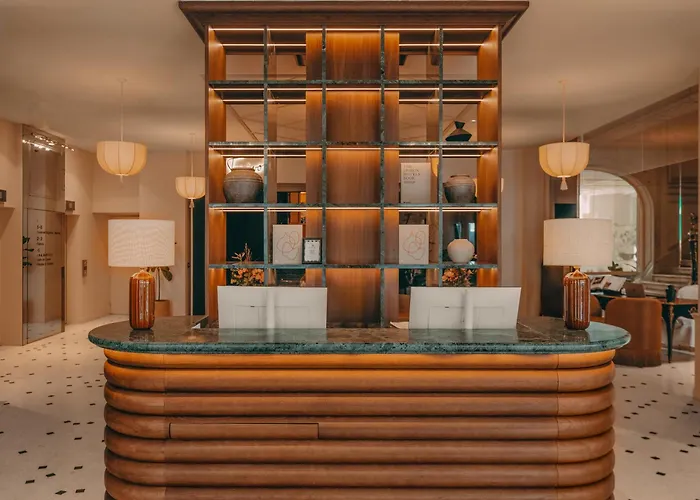 Hotel La Maison Champs Elysees 5*