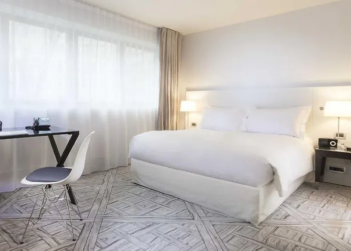 La Maison Champs Elysees פריז