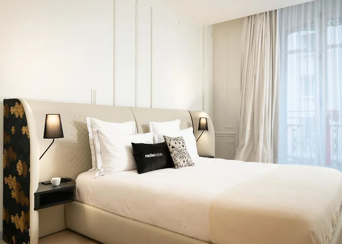 מלון La Maison Champs Elysees 5*